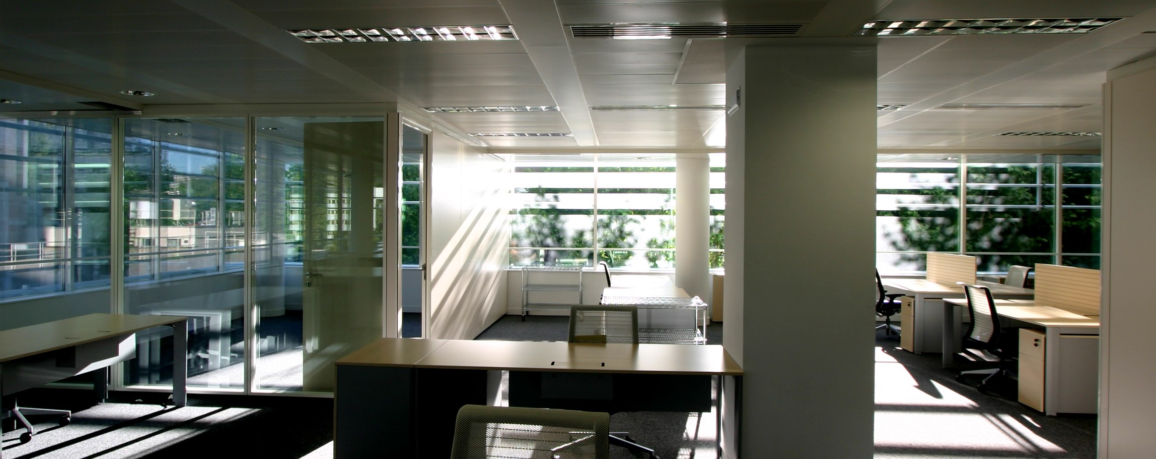 Galow reforma integral oficina Fortis Bank Madrid Architectura saludable neuroarquitectura workplace refurbishment