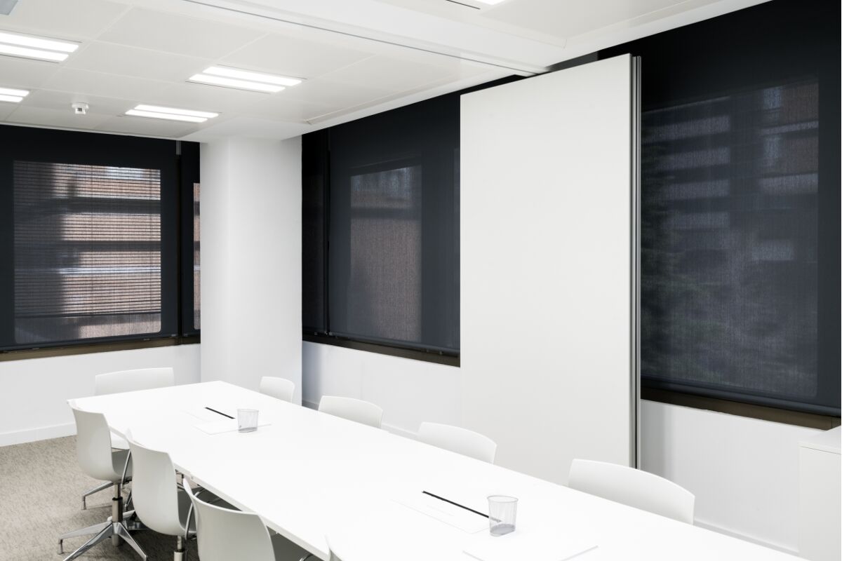 Galow Interior healthy design well workplace meeting