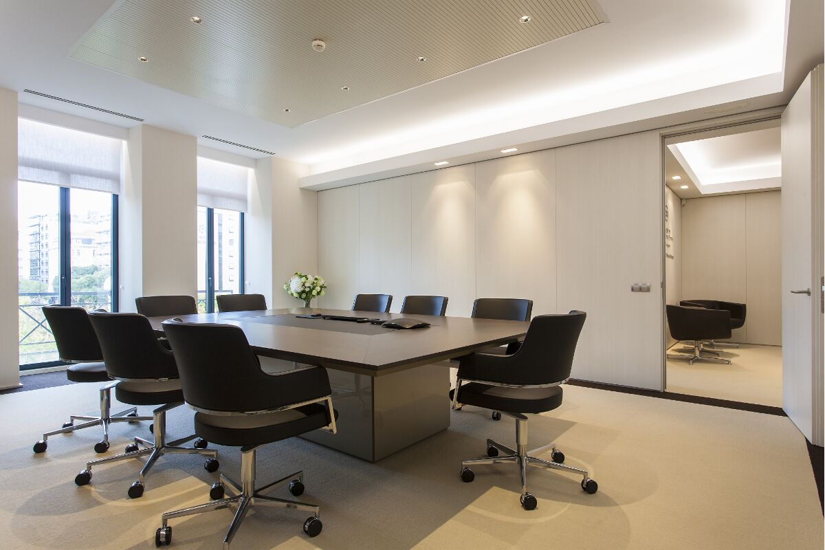 Galow oficina banca privada interiorismo arquitectura saludable lujo