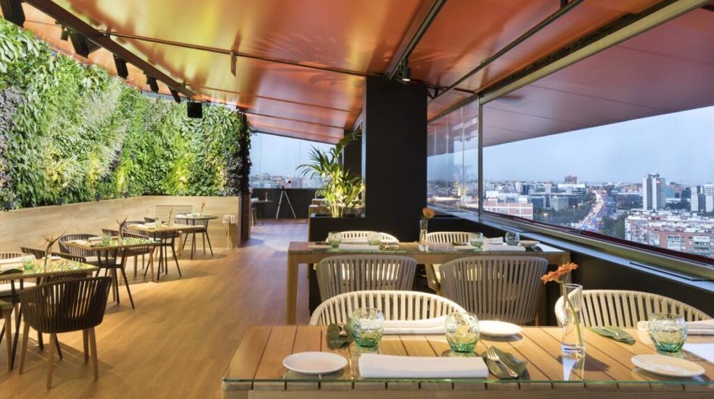 4 Galow Arquitectura Saludable Restaurante Jardin Atico Hotel Madrid Galow 1024x683