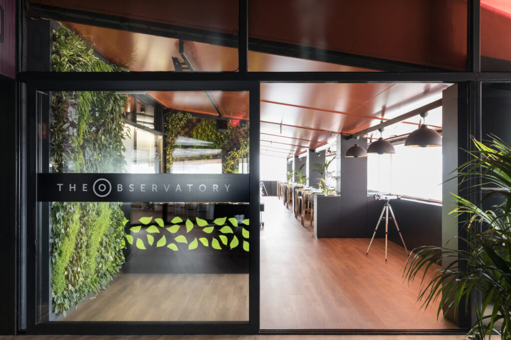 Galow Reforma integral hotelol Puerta America atico THE OBSERVATORY Arquitectura Construccion Saludable diseño lujo sostenible Interiorismo Proyecto healthy architecture Madrid roof restaurant